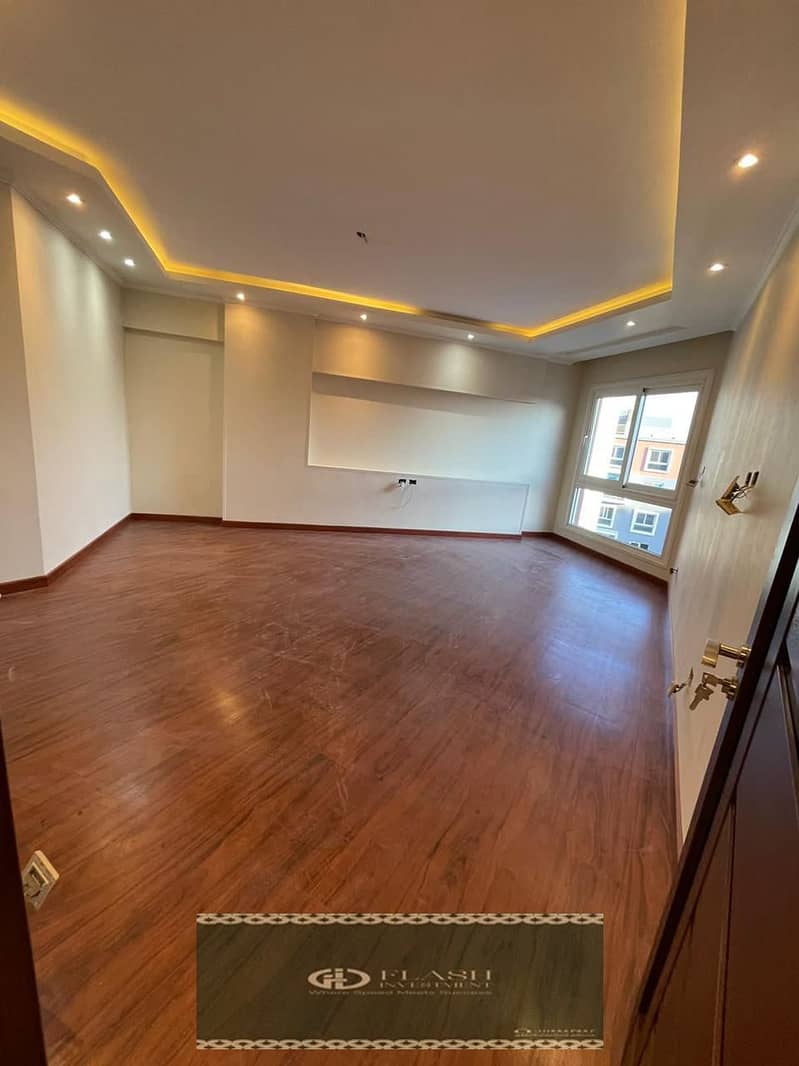 duplex for sale  ready to move very prime location fully finished  New Cairo 7