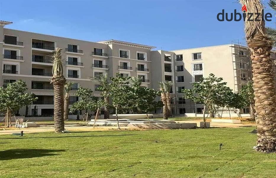 شقة متشطبة بالتكيفات بموقع مميز في Village west فيلدج ويست بالقرب من الربوة 9