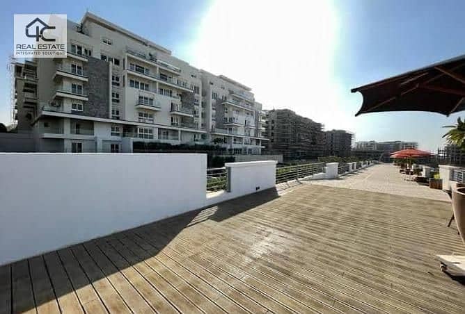 Nautical apartment for sale in Mountain View iCity, 3 rooms, 2 terrace, at the lowest price in the market, Prime Location, down payment and installmen 6