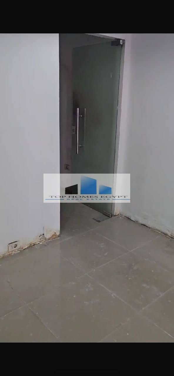 Commercial Shop store for Rent 55 sqm in a prime location in AlKhalifa AlMaamun - Roxy / محل تجاري للإيجار موقع مميز - الخليفة المأمون 6