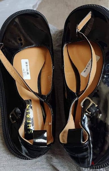 shoes size 35 (Girls) 1