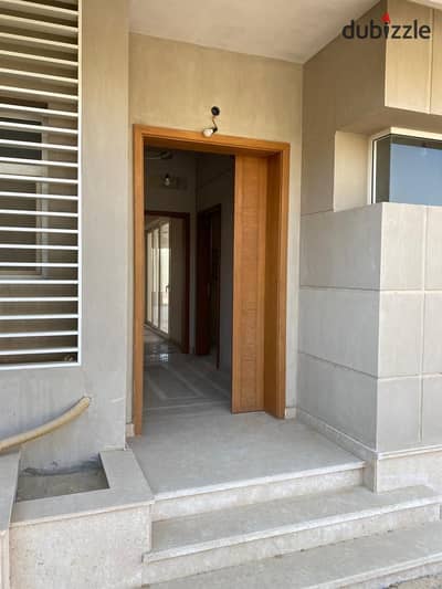 Townhouse Corner for sale in Atrio Iwan Compound, Sheikh Zayed