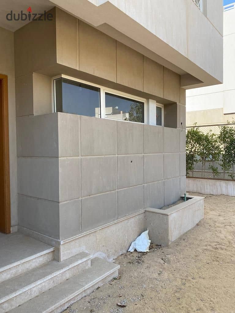 Townhouse Corner for sale in Atrio Iwan Compound, Sheikh Zayed 1