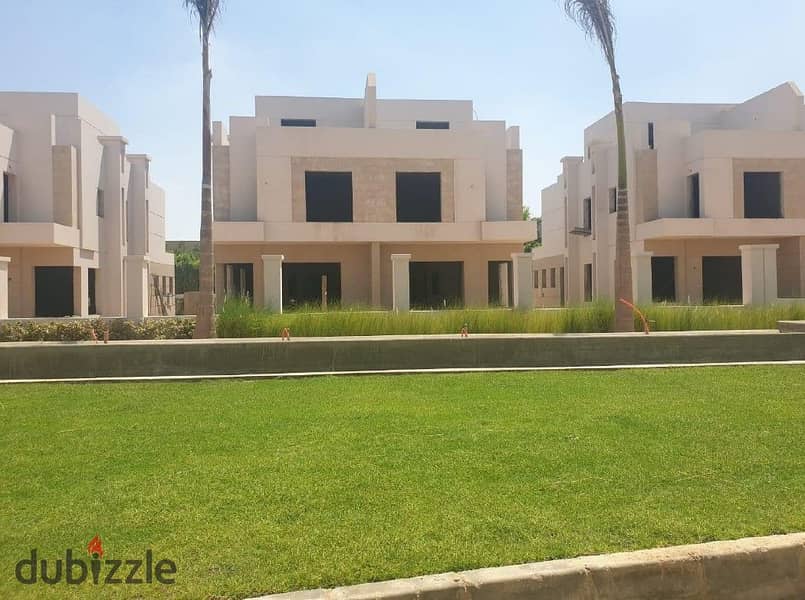 Townhouse Corner for sale in Atrio Iwan Compound, Sheikh Zayed 12