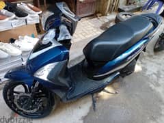 سكوتر sym st 200