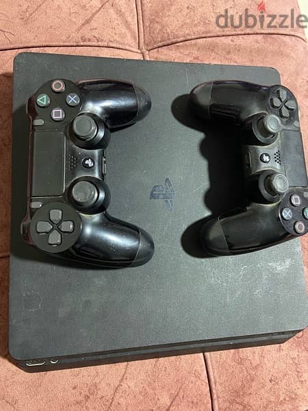 ps4 slim 1