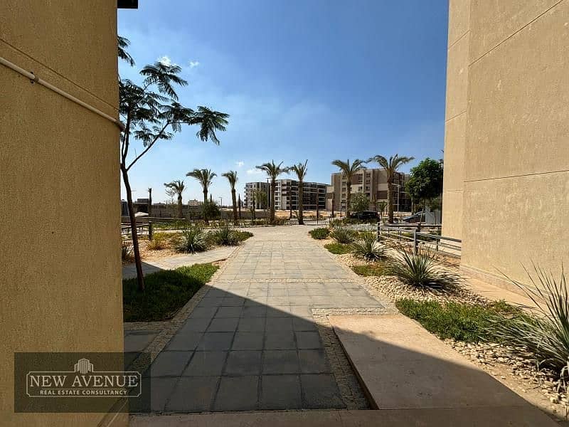 Apartment 142 m For sale in Palm hills new cairo 6