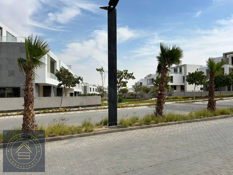 One of the most prime locations Resale Apartment at Joulz - inertia , 188 SQM + Nanny's room , 15 Minutes from Sheikh Zayed 12