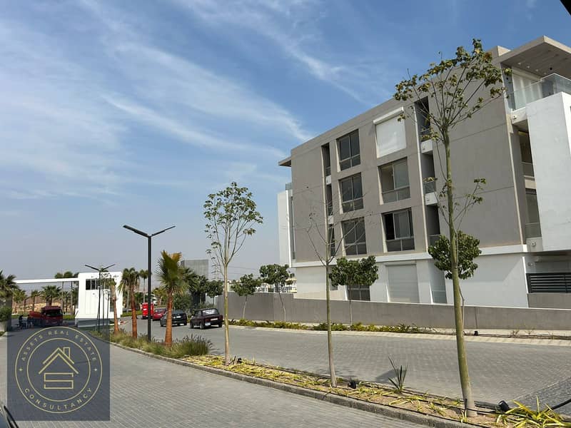 One of the most prime locations Resale Apartment at Joulz - inertia , 188 SQM + Nanny's room , 15 Minutes from Sheikh Zayed 15