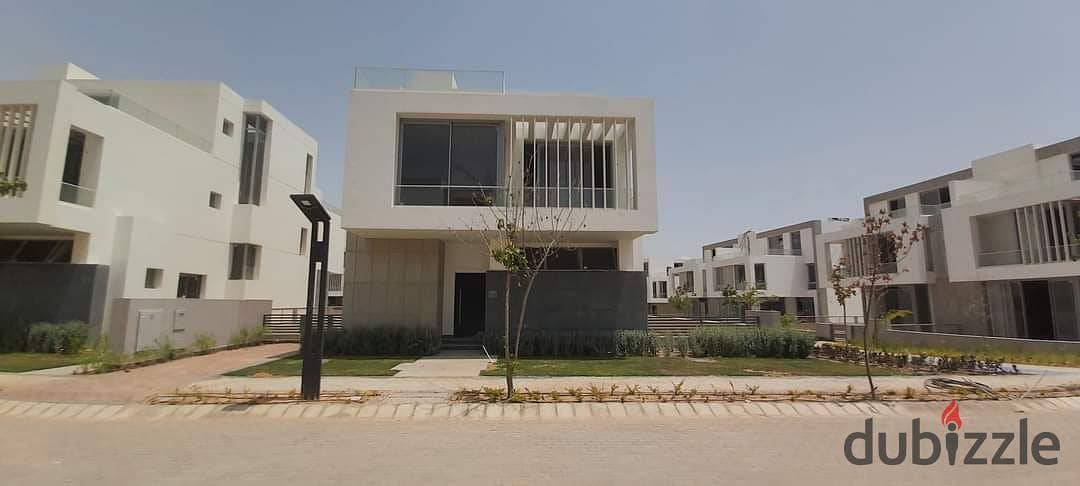 Town House Corner 343 Sqm In Joulz Compound Beside New Giza Ready To move With Installments 8