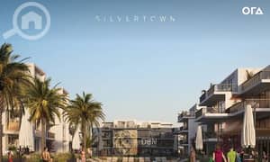 Townhouse, first row on the lagoon, in Silversands, for sale at a snapshot price *There are other units with different prices and sizes