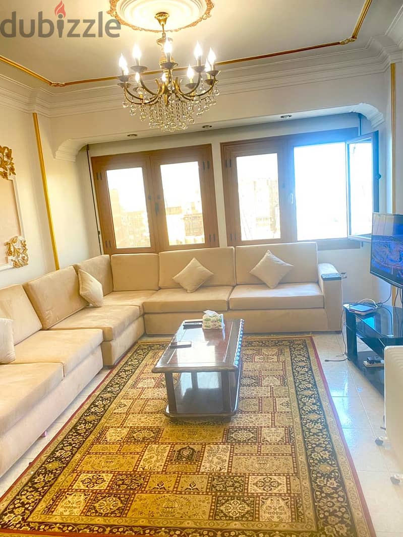 شقة للبيع في المهندسين بالقرب من ميدان لبنان 1