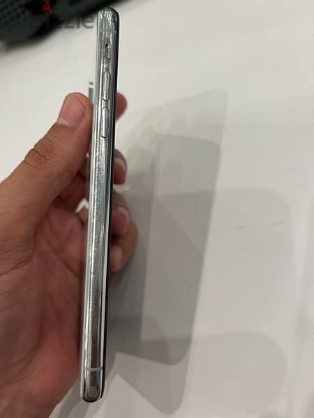 iPhone X 256 GB 4