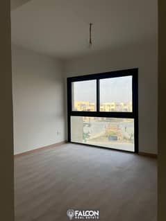 apartment ready to move in El shorok city 3 bedrooms fully finished with instalment 4 years