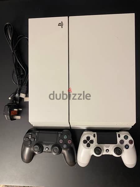 PS4 500GB with 2 original dualshock 0