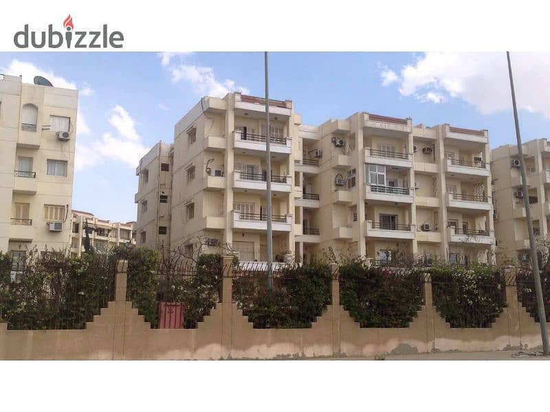 Apartment for sale in Zayed 2000 Compound, Sheikh Zayed, with an open and distinctive view 7