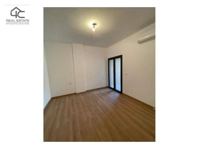 Fully finished apartment with air conditioners, View Landscape Bahri, for sale in Fifth Square - Delivery 3 month 7