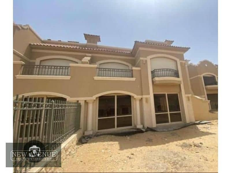 Delivered Twinhouse Very prime location |Patio oro 6