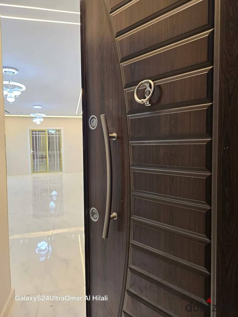 For sale 145 m apartment in Lugar Compound in  Sheikh Zayed City in installments over 8 years للبيع شقة 145م لقطة فى كمبوند لوجار بمدينة الشيخ زايد 9