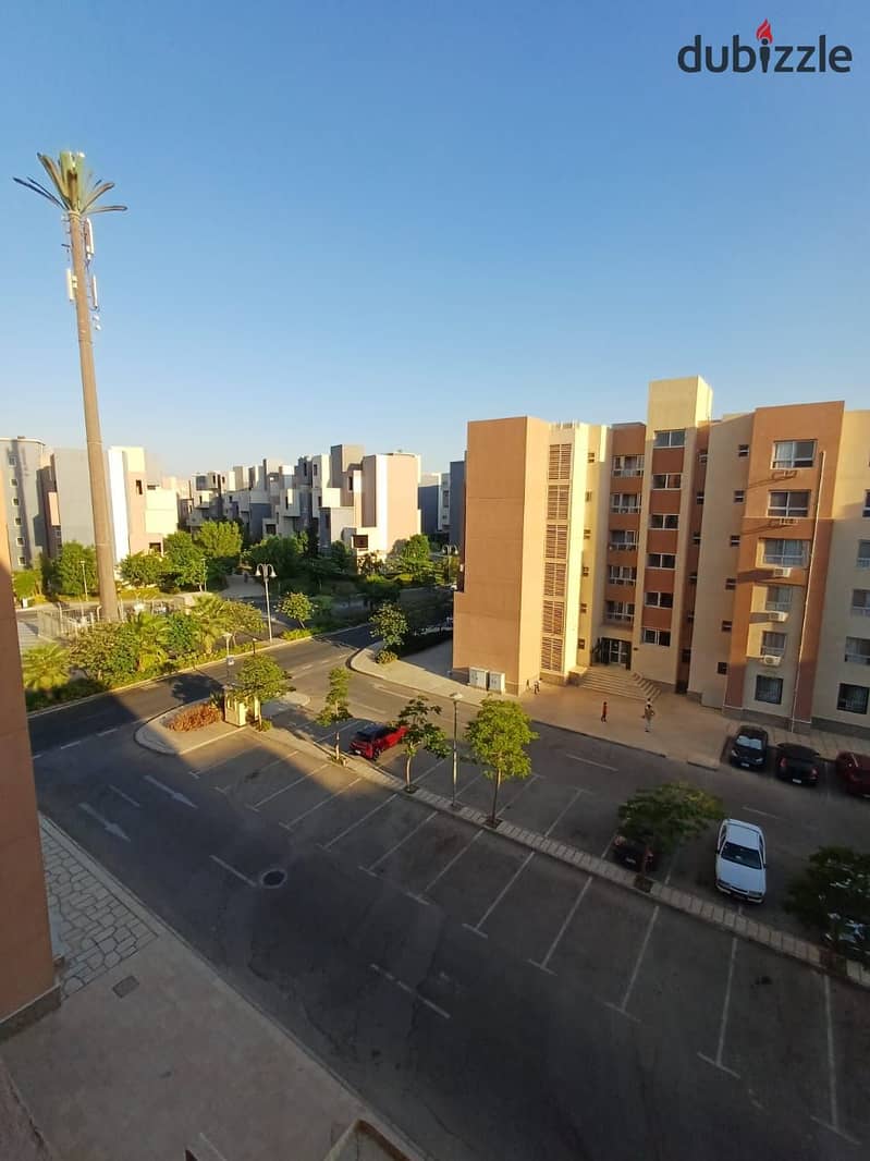 An 105m apartment for sale at b8 madinaty  cash ready to move 1