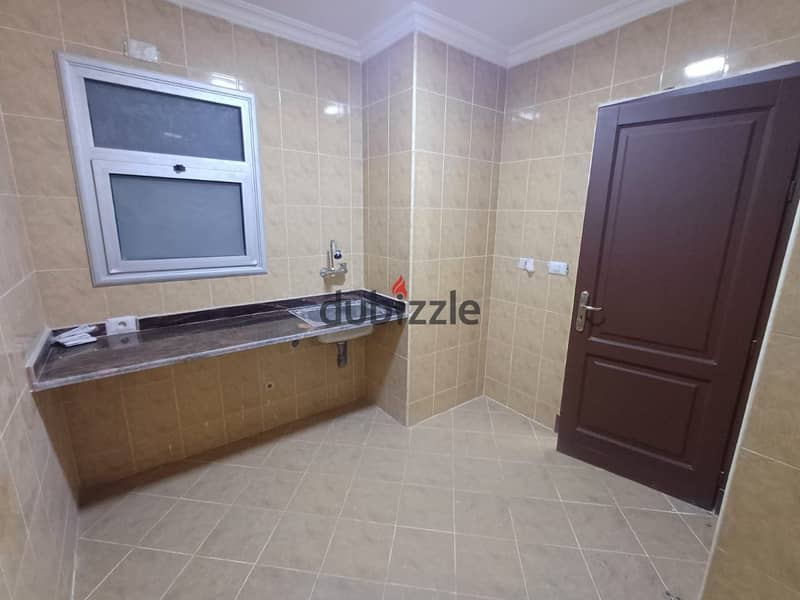 An 105m apartment for sale at b8 madinaty  cash ready to move 10