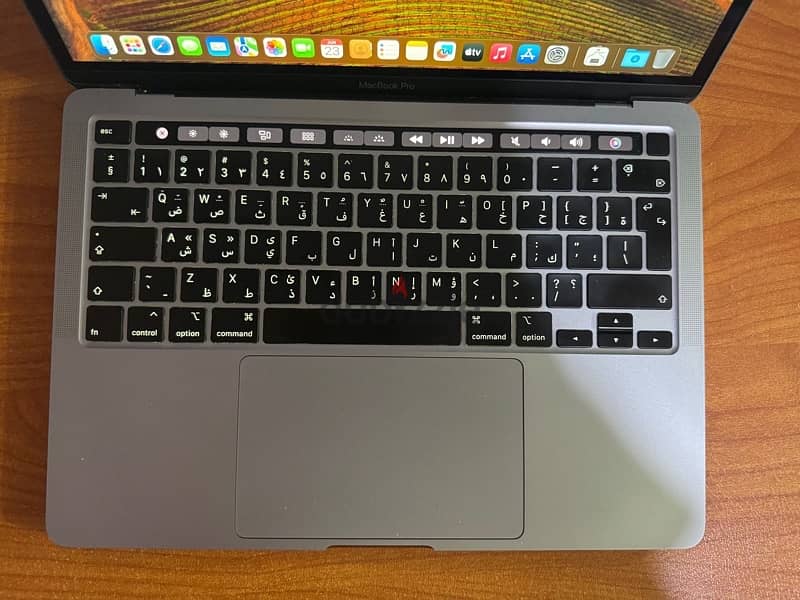 Macbook Pro 13 inch Intel i7 - 32 GB Ram 3