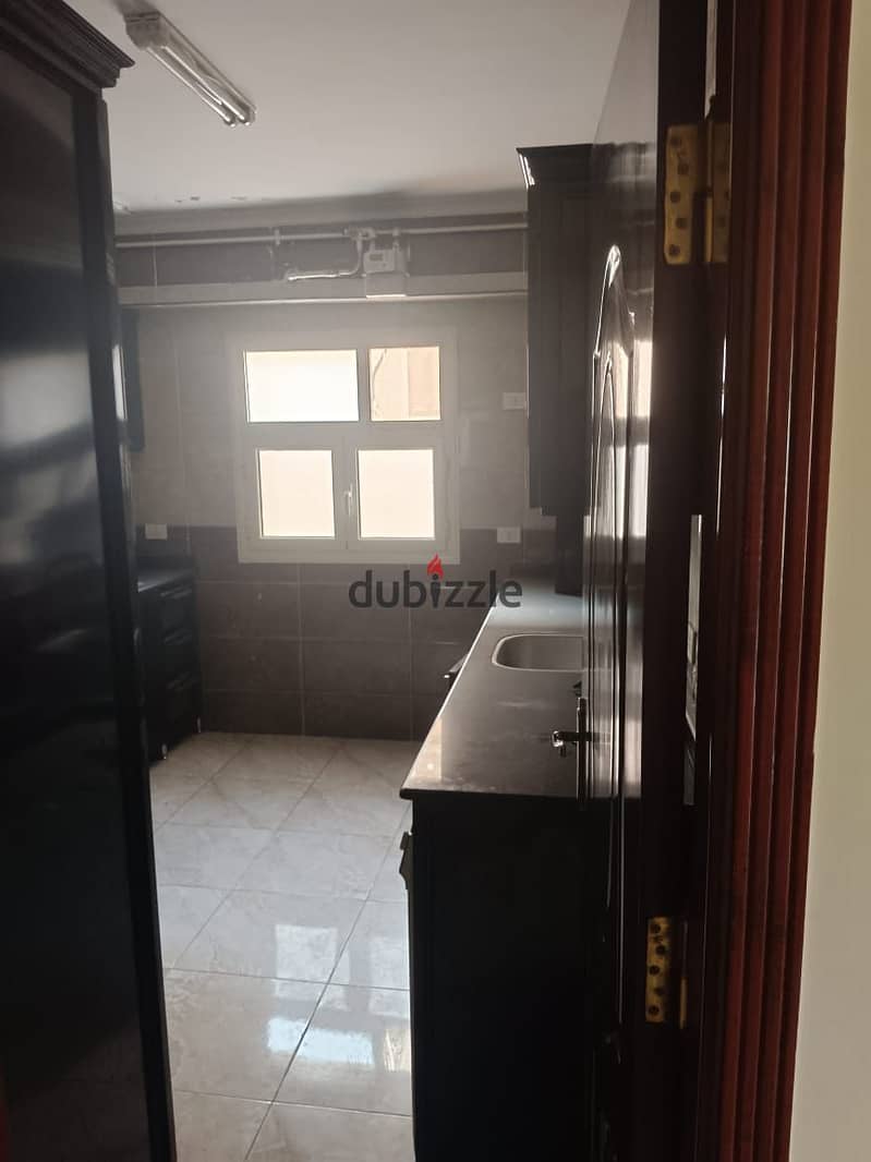 for rent with kitchen in elsheikh zayed 10 district ultralux first floor firs used 2