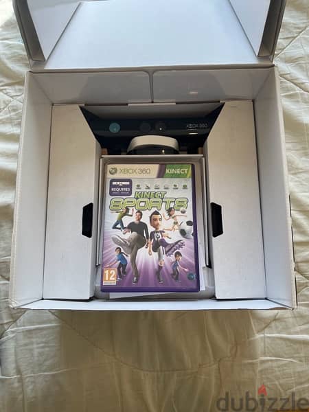 Xbox 360 250 GB with Kinect sensor and games 3