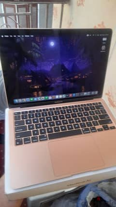 Apple MacBook Air M1 2020 Like New