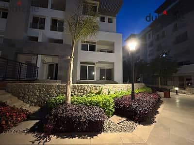 For quick sale, townhouse corner, landscape view, on a great area in HYDE PARK NEW CAIRO 3