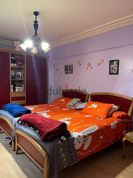 girls bedroom 1