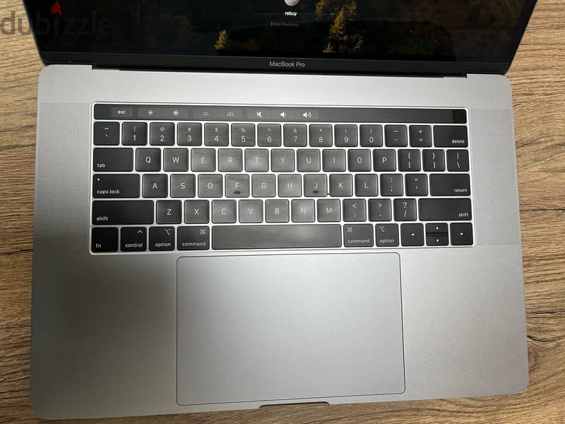 Macbook Pro 15 inch 2019 بافضل سعر وضمان 5