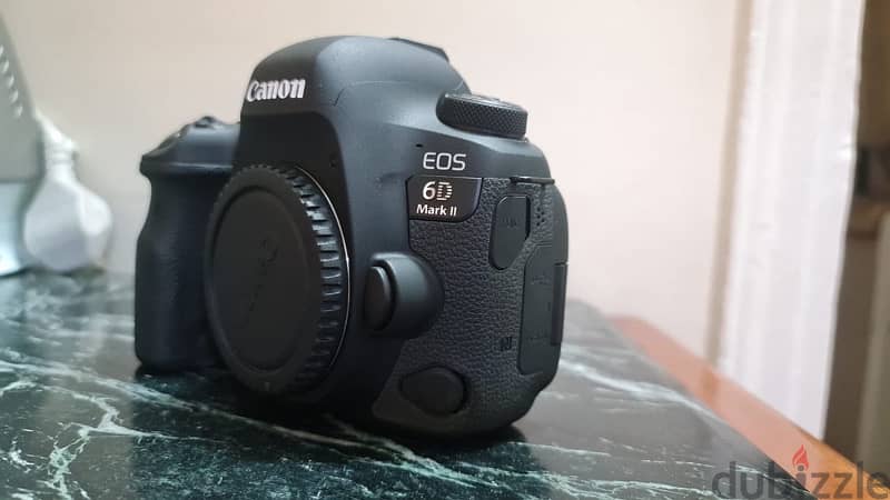 كانون 6d mark ii للبيع حالتها زيرو استخدمت مره واحده فقط 0