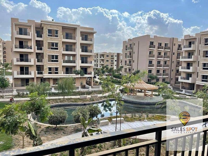 شقة غرفتين امام المطار للبيع من شركة مدينة مصر في تاج سيتي Taj City بالتقسيط المريح علي 8 سنين 9