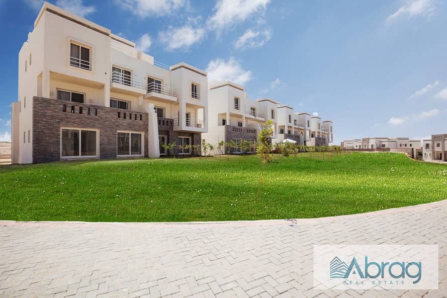 Prime Chalet for sale Amwaj North Coast Sidi-Abdelrahman first use pool view fully finished 4