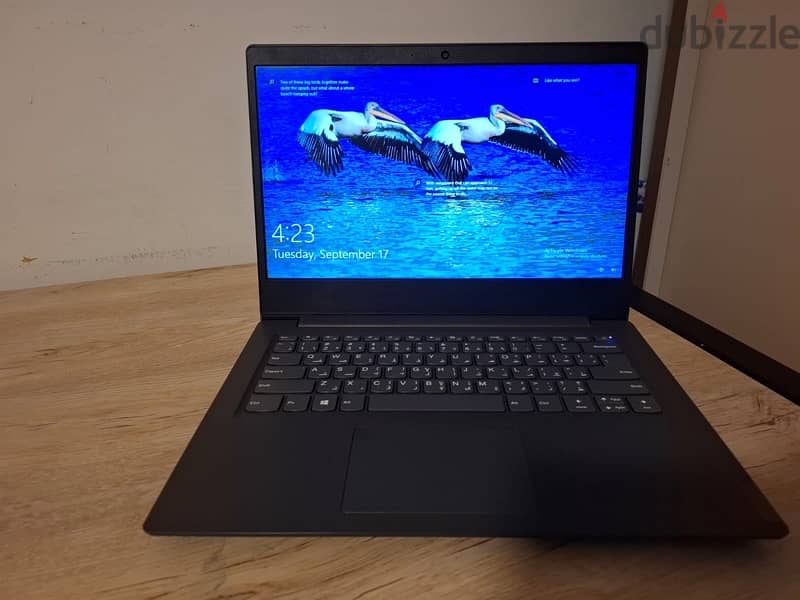 LENOVO V14 ADA 0