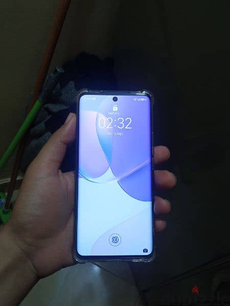 Huawei nova 9 8/128 مستعمل كسر زيرو 1