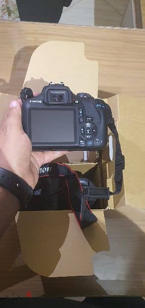 Canon 2000D eos 8