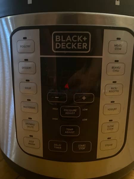 Black+Decker Smart Steam Pot 6L حلة ضغط بلاك اند ديكر ٦ لتر 1