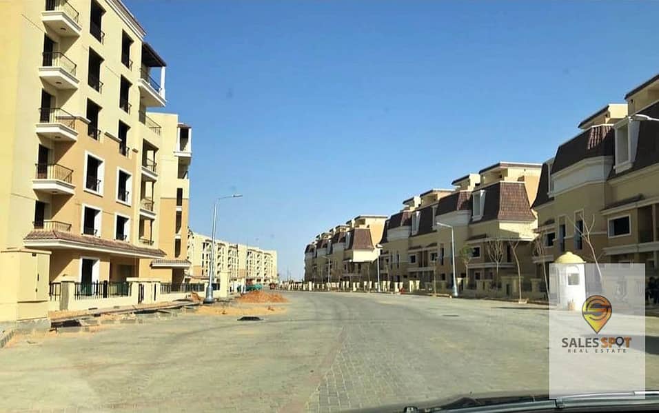 Apartment 205m with a private garden in Sarai Compound on Suez Road next to Madinaty and El Shorouk 3