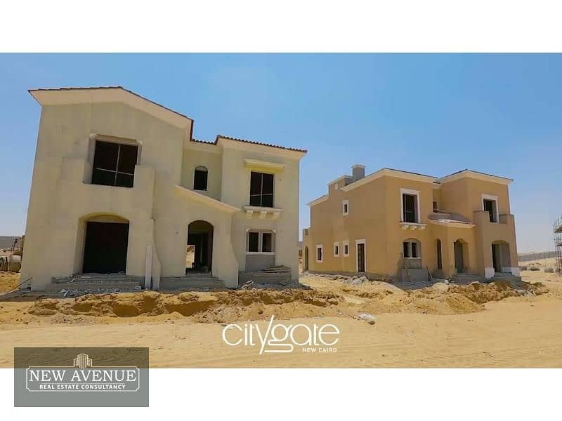 Twin house for sale in City gate -Zone Sapphire A, Semi-finished ,3 bedrooms + living room ,4 bathrooms 10