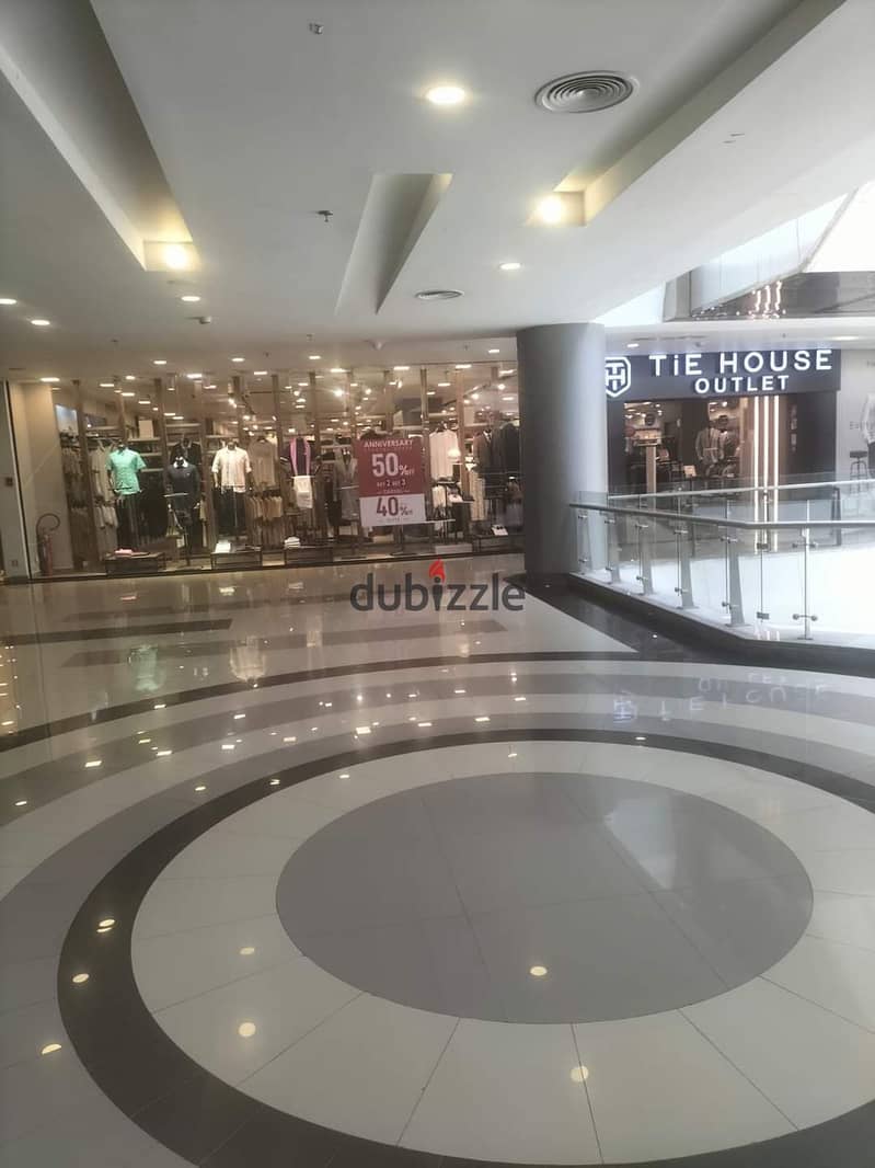 With the lowest down payment own your commercial store 55m in the finest mall Sheikh Zayed باقل مقدم امتلك محل تجارى 55م فى ارقى مول بمدينة الشيخ زايد 8