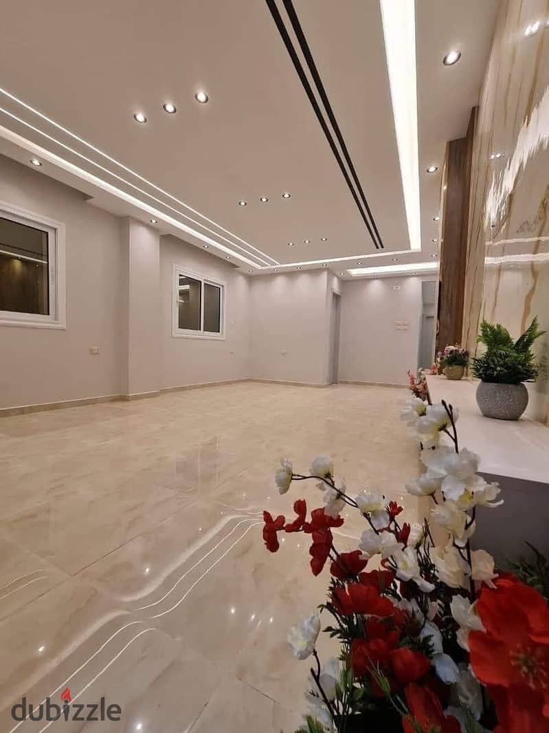 For sale apartment 120m in Karnak Compound in Sheikh Zayed City with installments over 7 years للبيع شقة 120 م فى كمبوند الكرنك بقلب مدينة الشيخ زايد 6