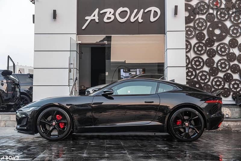 Jaguar  F- Type  R. Dynamic 2023 5