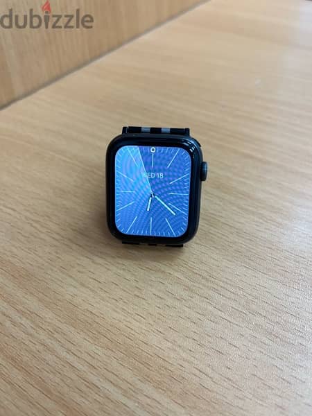 Apple Watch series 5 44mm 3