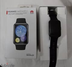 ساعة huawei fit2 بحاله جيدة