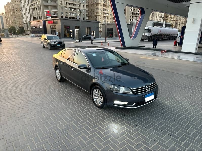 Volkswagen Passat 2013 1