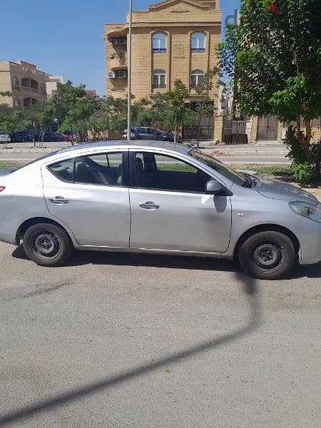 Nissan Sunny 2013 2