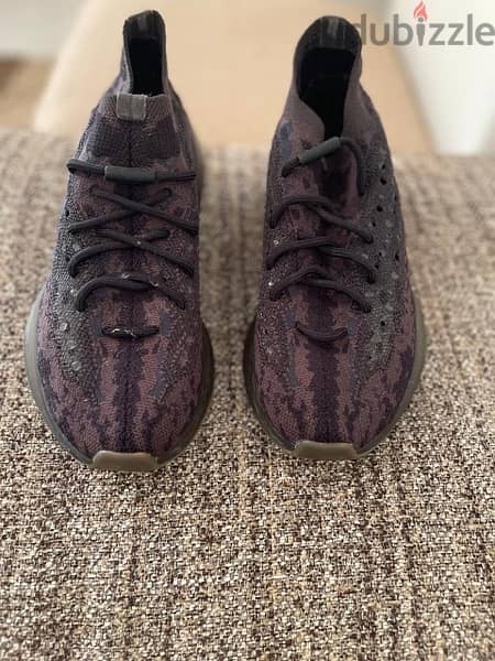 adidas shoes Yeezy boost 380 used twice in a perfect condition 1