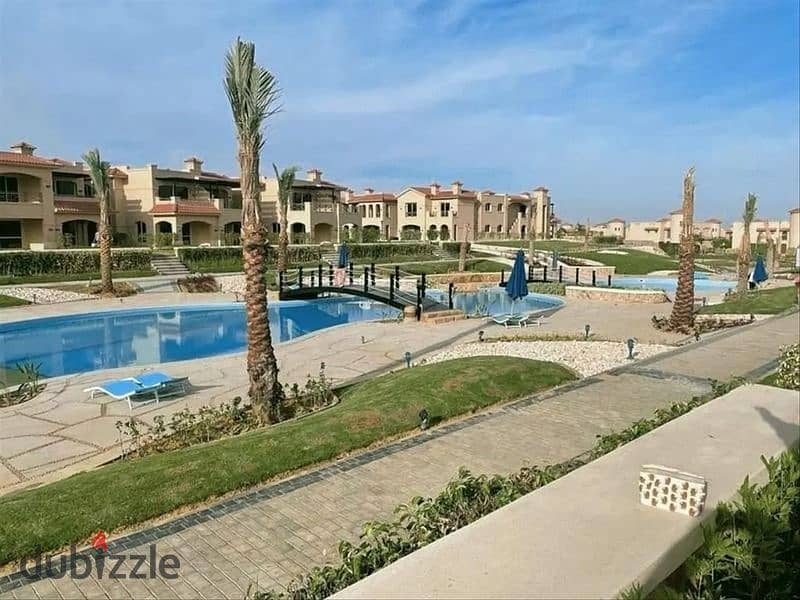 Twin-villa with an area of ​​400m fully finished + 200m garden for sale in La Vista 6 in Ain Sokhna, directly on the sea 1